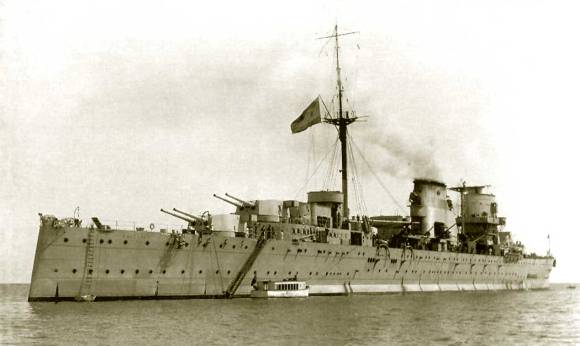 Nationalist Heavy Cruiser BalearesPhoto: Wrecksite